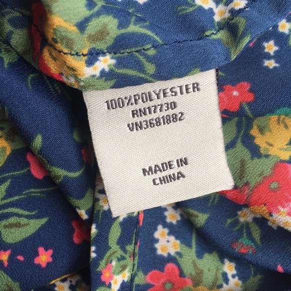 {Tucker} Floral Dress - Picture 4 of 4